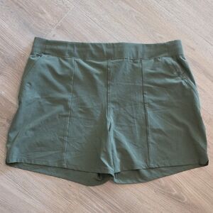 Columbia Army Green Athletic Shorts